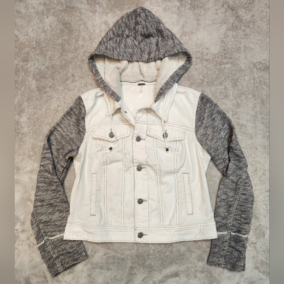 Free People White and Gray Distressed Jean Jacket - Picture 2 of 11